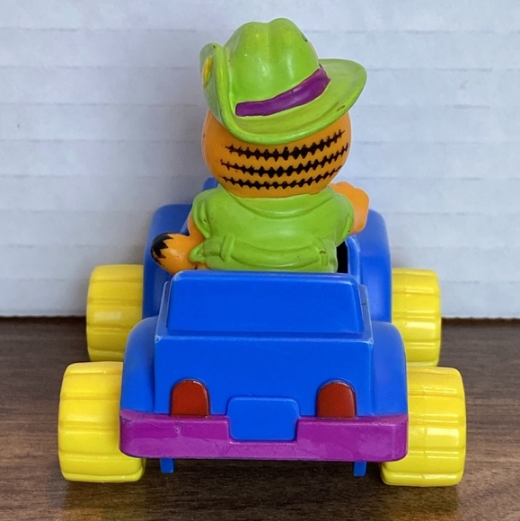 Vintage McDonalds Garfield in Blue Car Jeep Figure 1988 - Picture 2 of 2